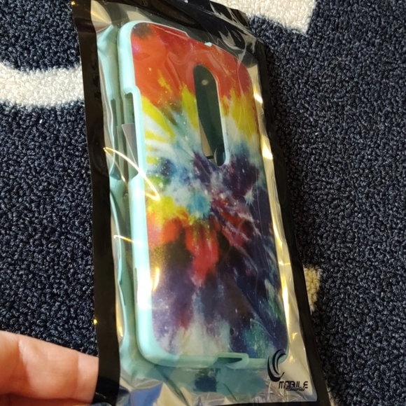 DuroCase Tie Dye Android/ Motorola Phone Case NWT - Picture 2 of 4